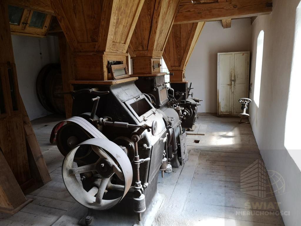 Zabytkowy młyn wodny z 1908 roku  po renowacji (14)