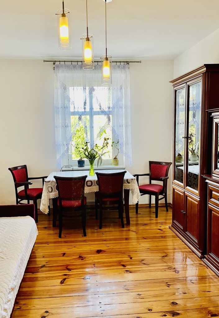 Klimatyczne mieszkanie z miejscem parking. w cenie (1)