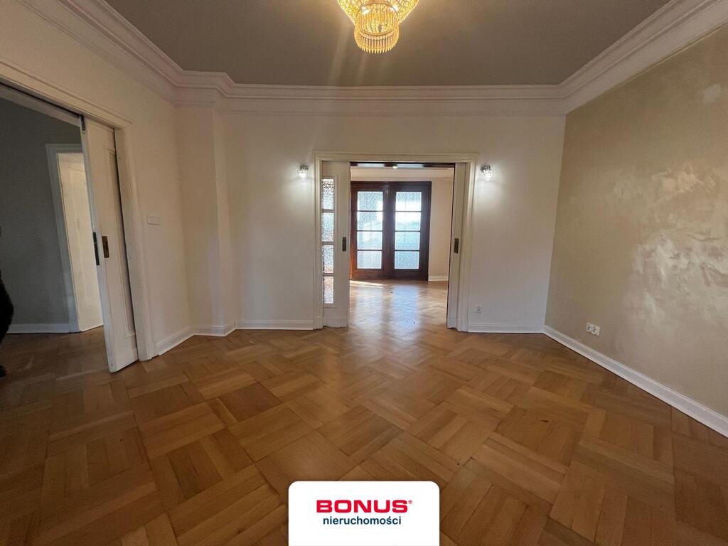 Odrestaurowana poniemiecka willa na Pogodnie (5)