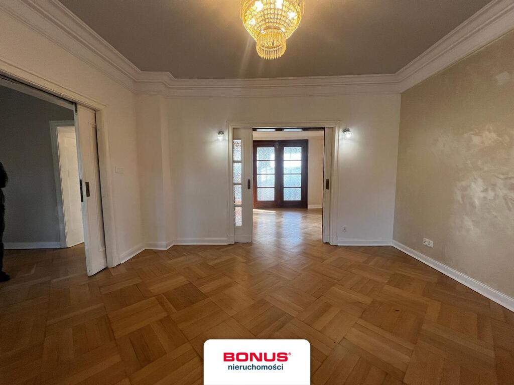 Odrestaurowana poniemiecka willa na Pogodnie (6)