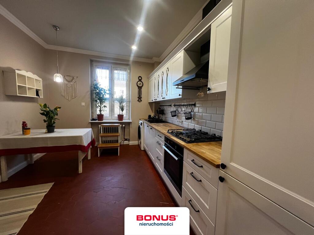 Odrestaurowana poniemiecka willa na Pogodnie (9)