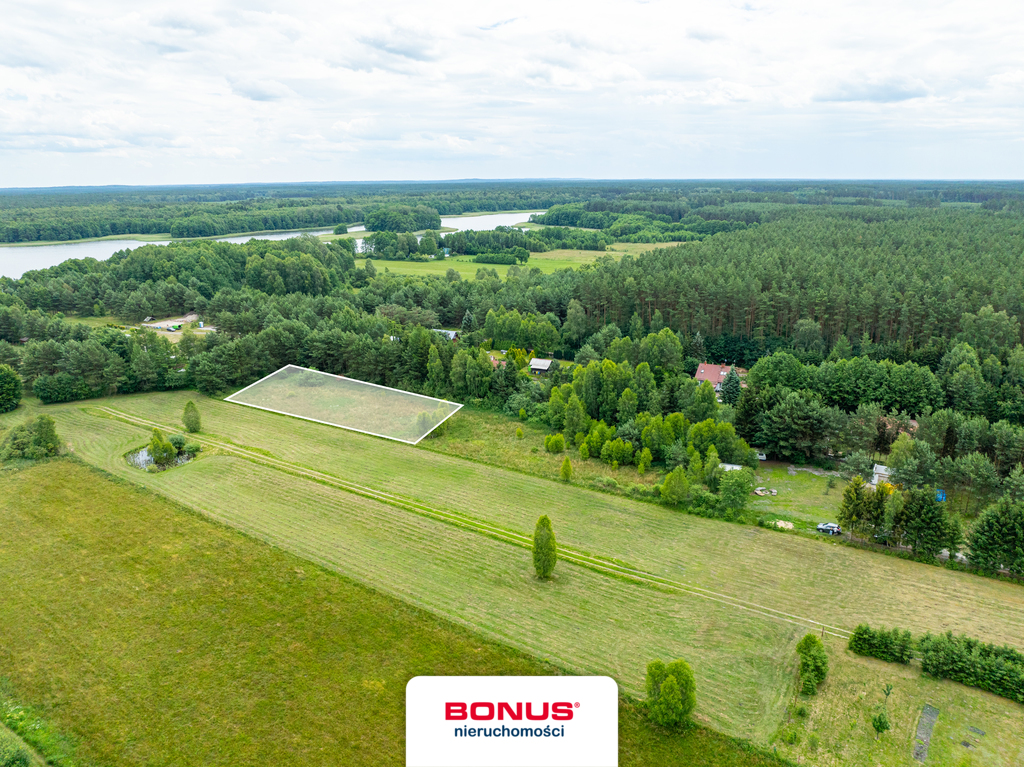 Duża działka przy jeziorze z możliwością podziału (6)