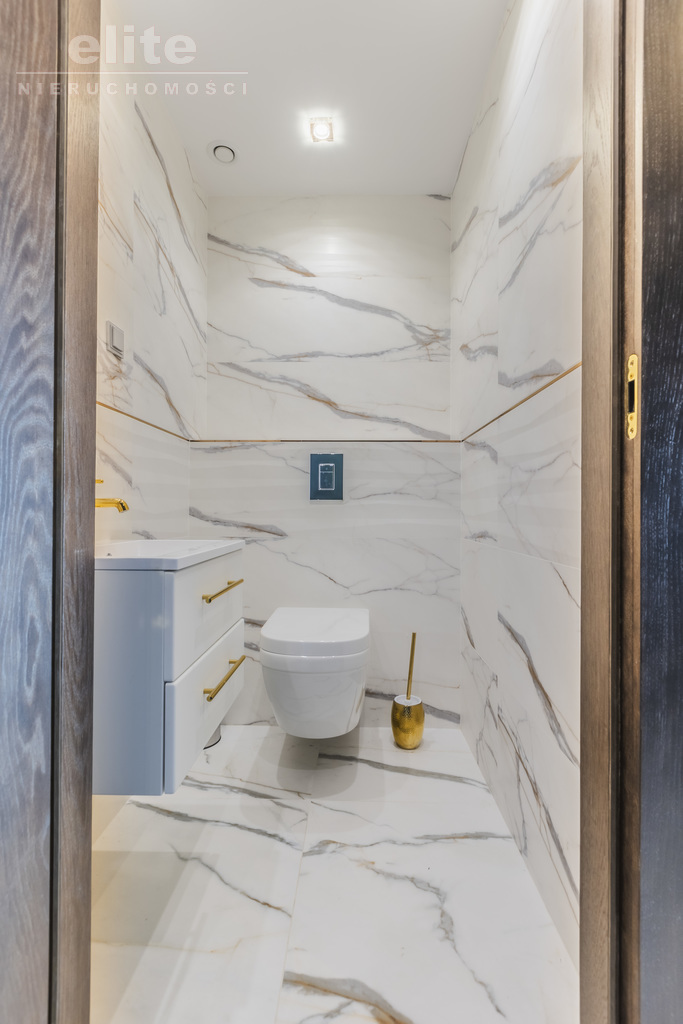 Mieszkanie 77 m2 z widokiem na panoramę miasta (12)