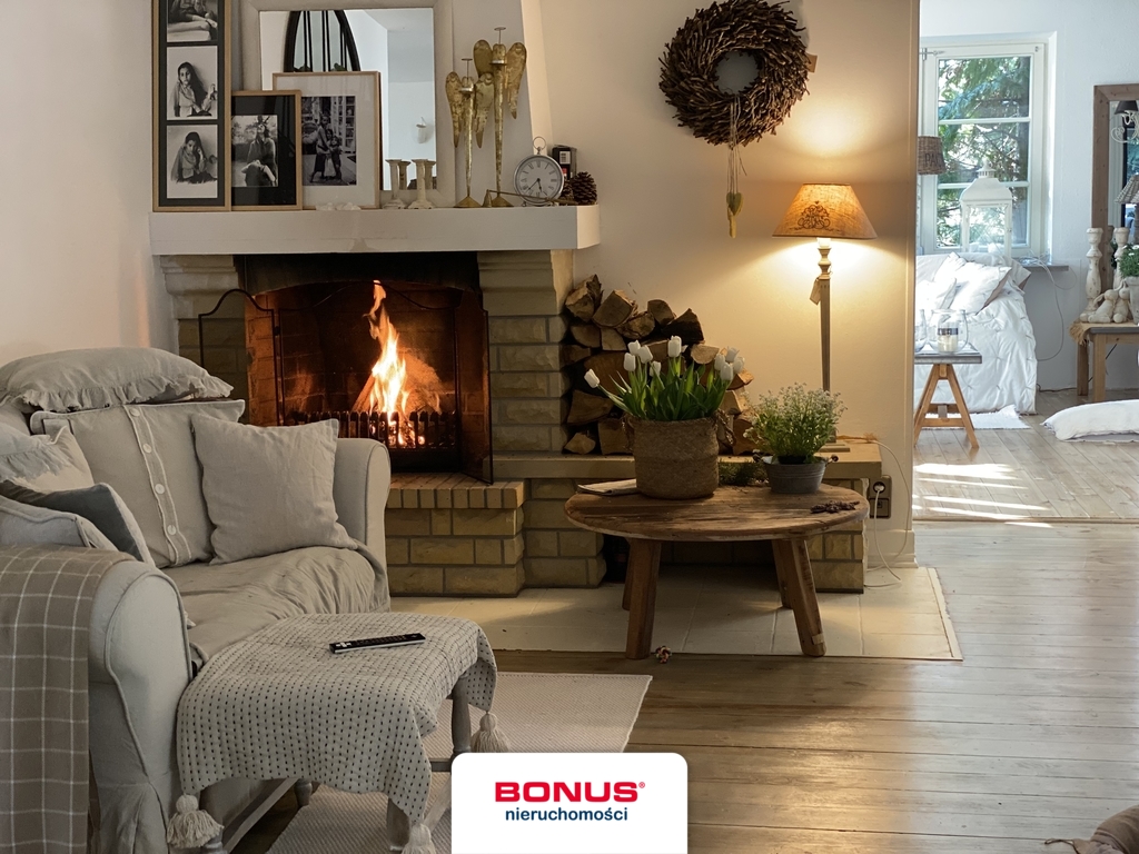 Duży dom w pobliżu Jeziora Szmaragdowego (2)