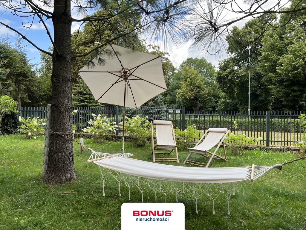 Duży dom w pobliżu Jeziora Szmaragdowego (18)