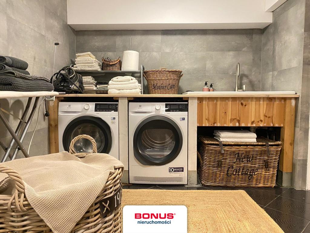 Duży dom w pobliżu Jeziora Szmaragdowego (16)