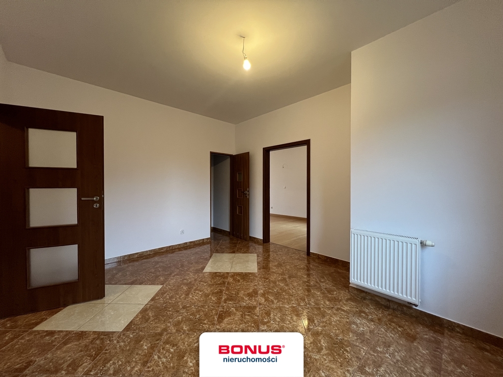 Duży dom wielopokoleniowy lub dla firmy (4)