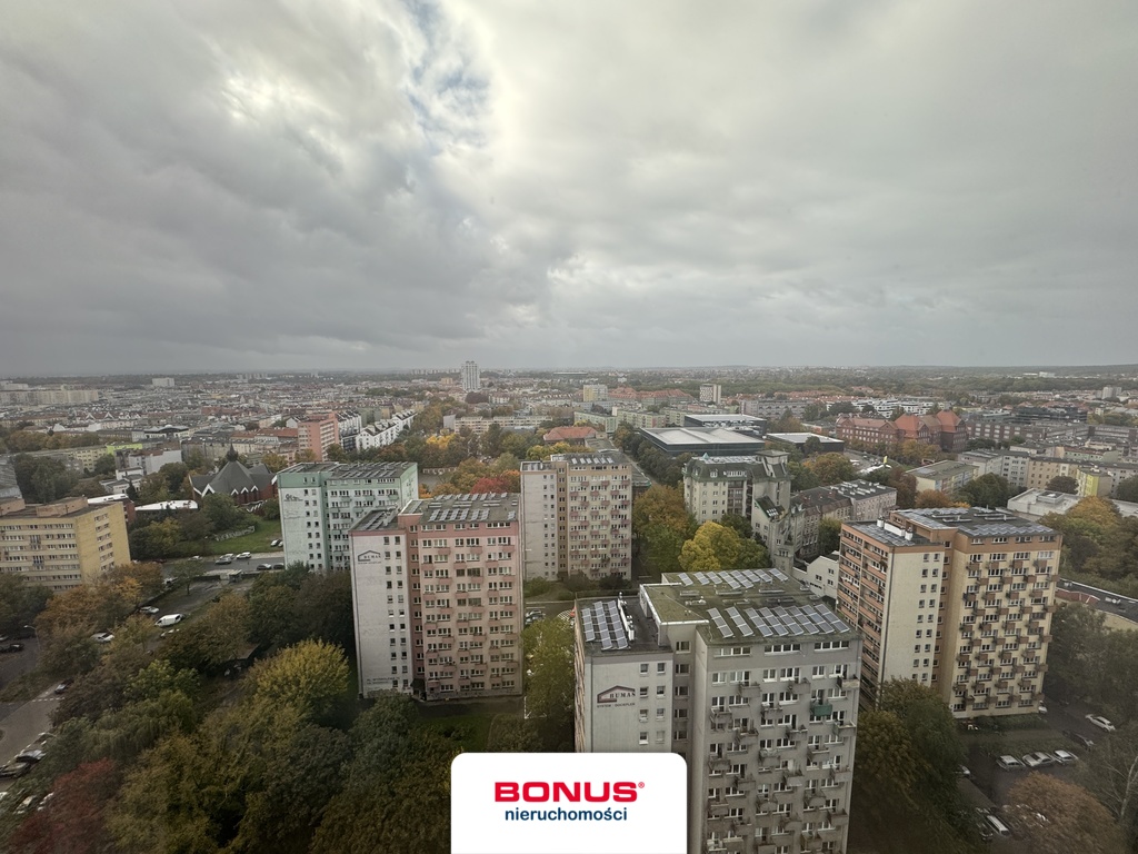 Hanza Tower pod klucz 2 pokoje, basen (17)