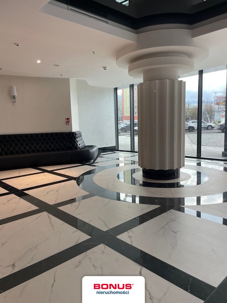 Hanza Tower pod klucz 2 pokoje, basen (10)