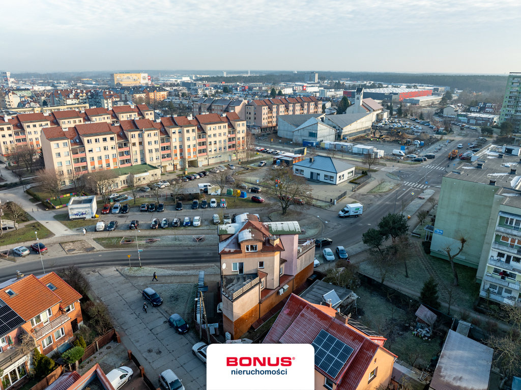 Budynek mieszkalno-usługowy 5 mieszkań + 2 lokale (11)