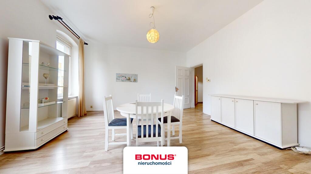 Duże 2 pokojowe mieszkanie w topowej lokalizacji (10)