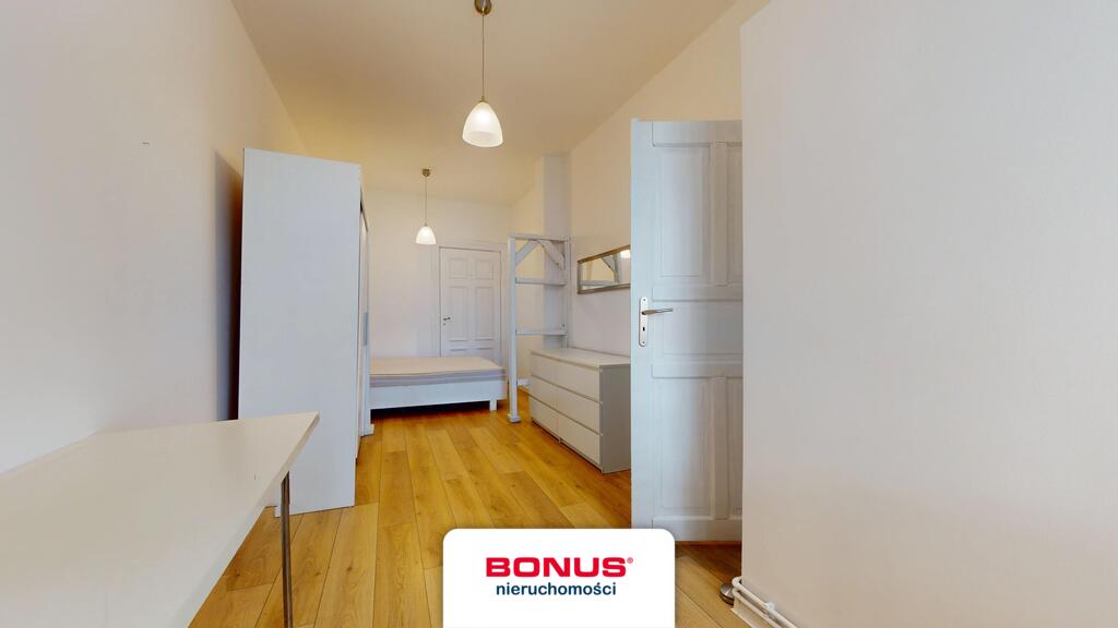 Duże 2 pokojowe mieszkanie w topowej lokalizacji (4)