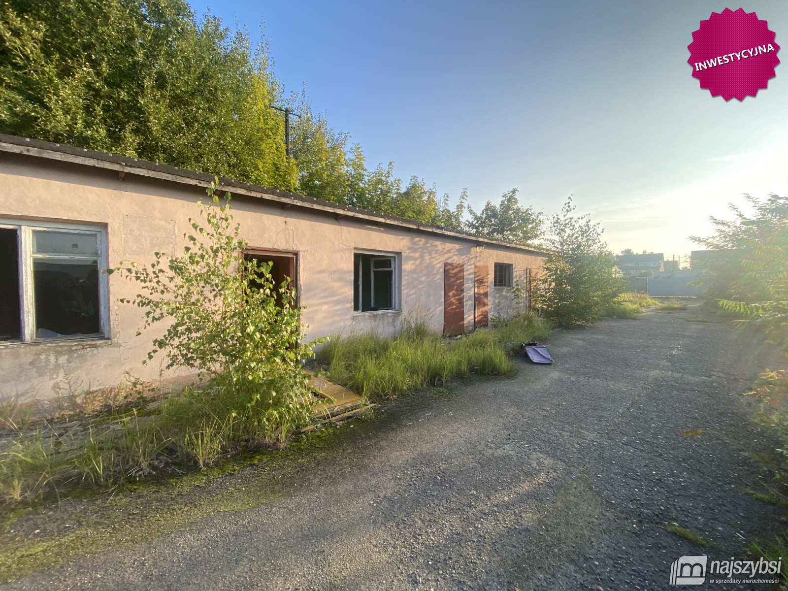 Działka usługowa w Nowogardzie przy drodze głównej (1)