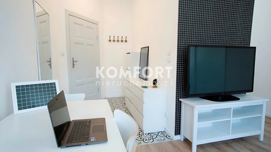 Zarabiaj 8 tysięcy miesięcznie!/ 6 pokoi w centrum (4)