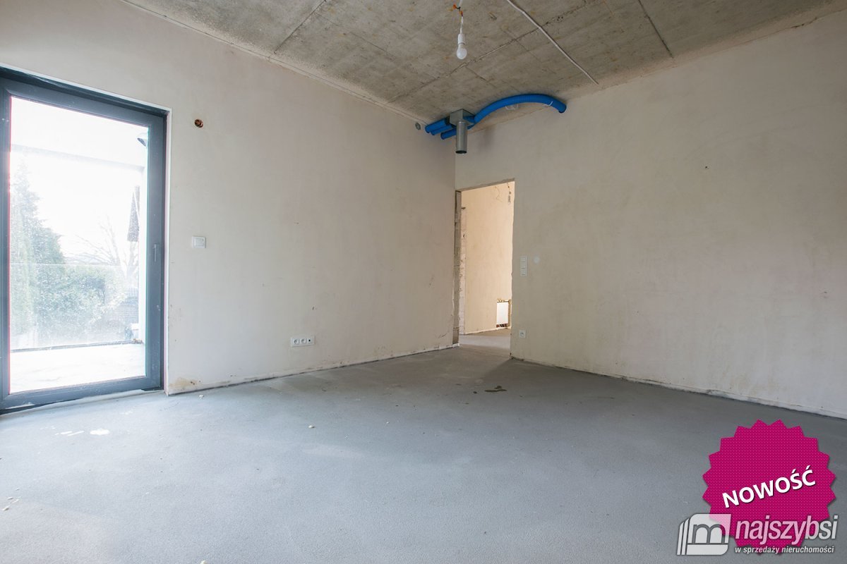 ŚWINOUJŚCIE - NOWOCZESNY APARTAMENT- PÓŁ BLIŹNIAKA (14)