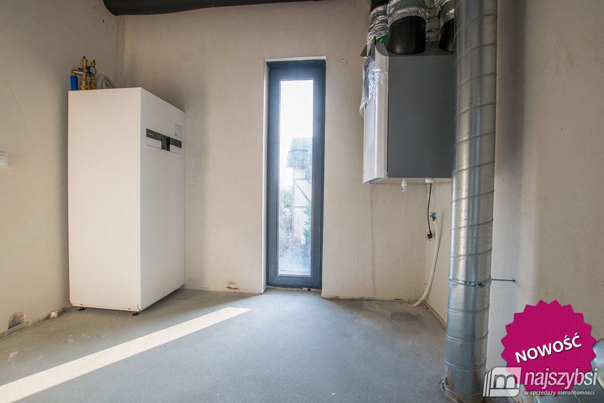 ŚWINOUJŚCIE - NOWOCZESNY APARTAMENT- PÓŁ BLIŹNIAKA (16)