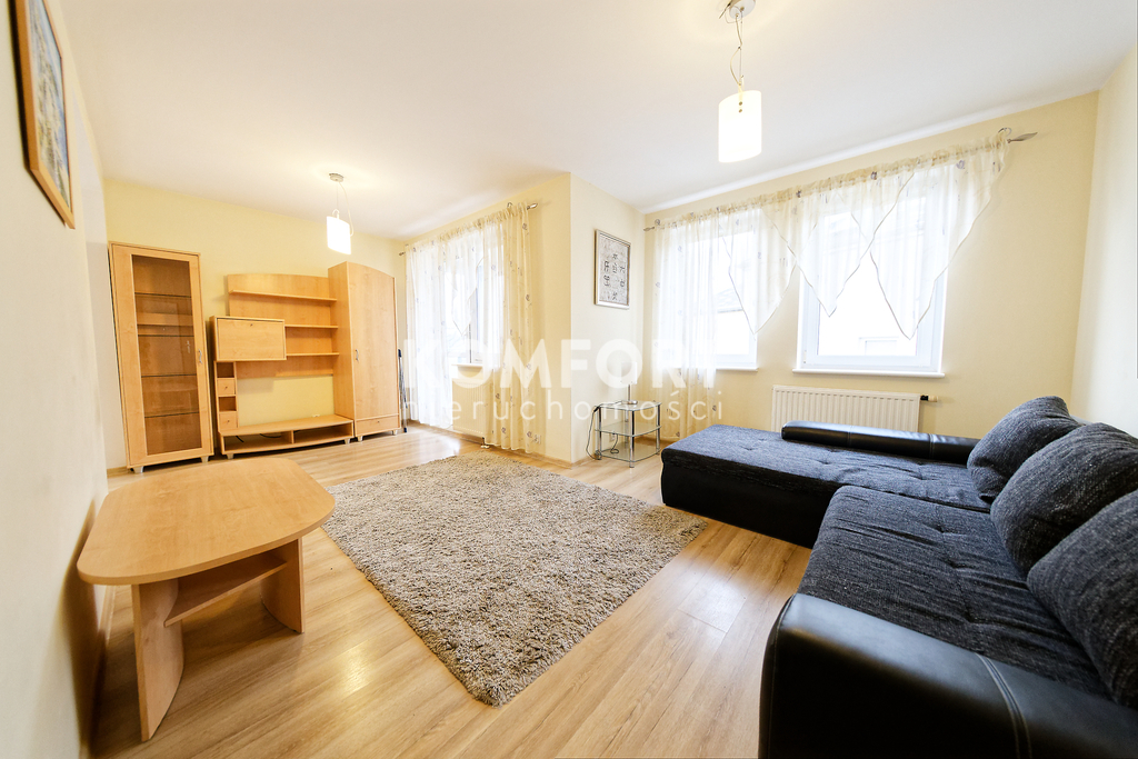 Przestronne mieszkanie na Osiedlu Bukowym (1)