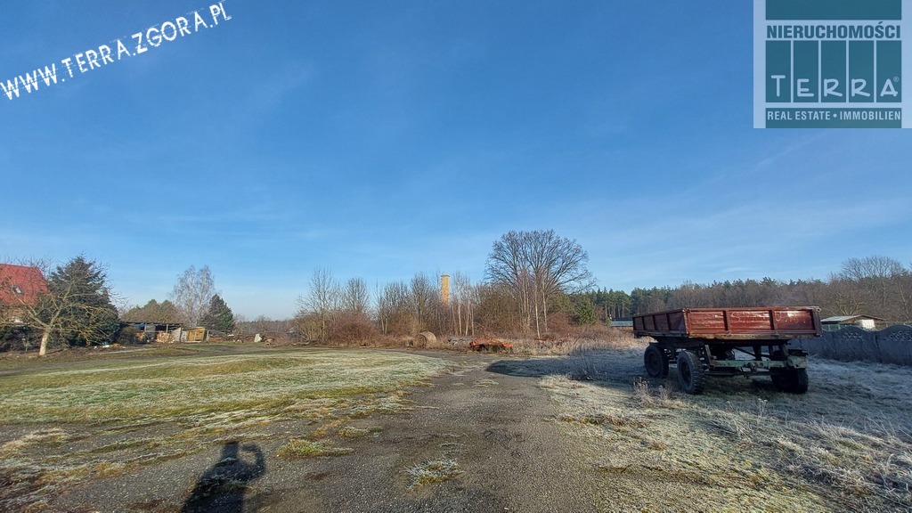 DZIAŁKA INWESTYCYJNA (18)