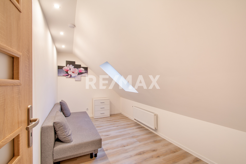 Elegancki, przestronny dom 250 m² w Kołobrzegu (20)