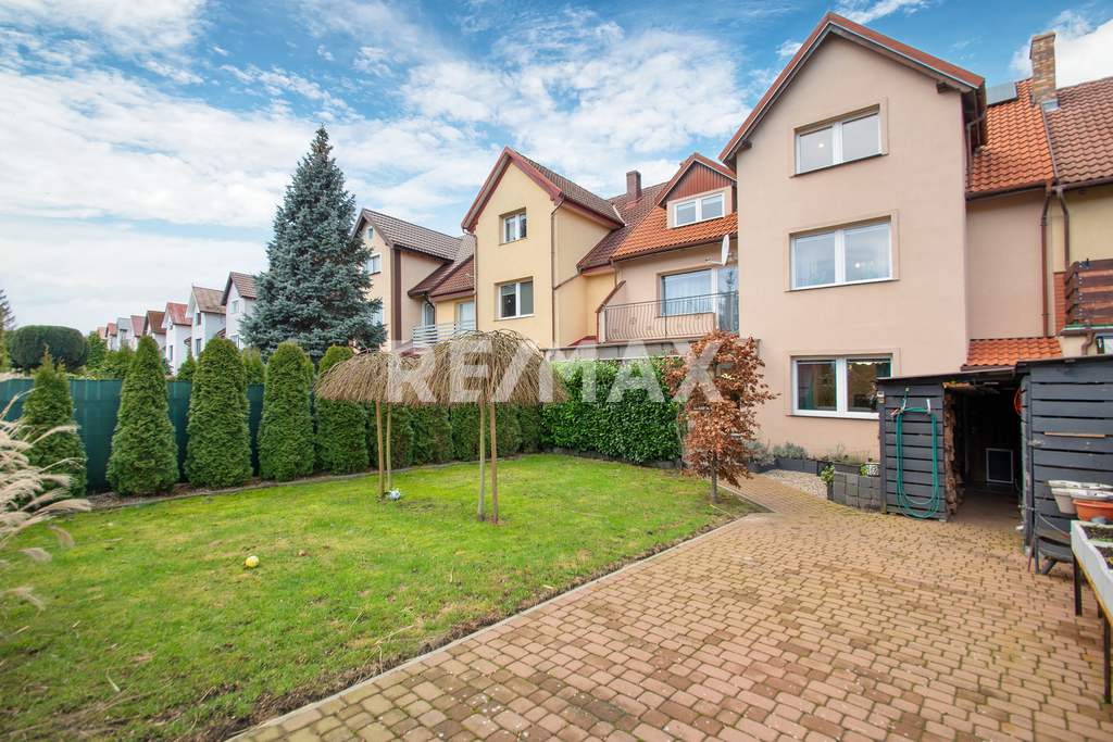 Elegancki, przestronny dom 250 m² w Kołobrzegu (21)