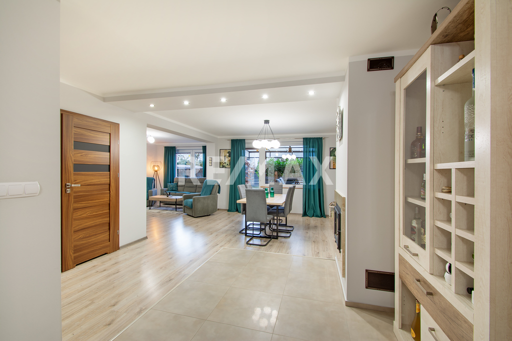 Elegancki, przestronny dom 250 m² w Kołobrzegu (6)