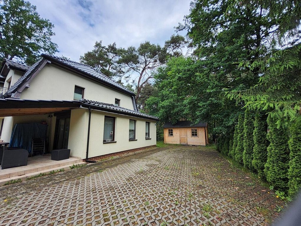 Na sprzedaż uroczy, przytulny pensjonat. (16)