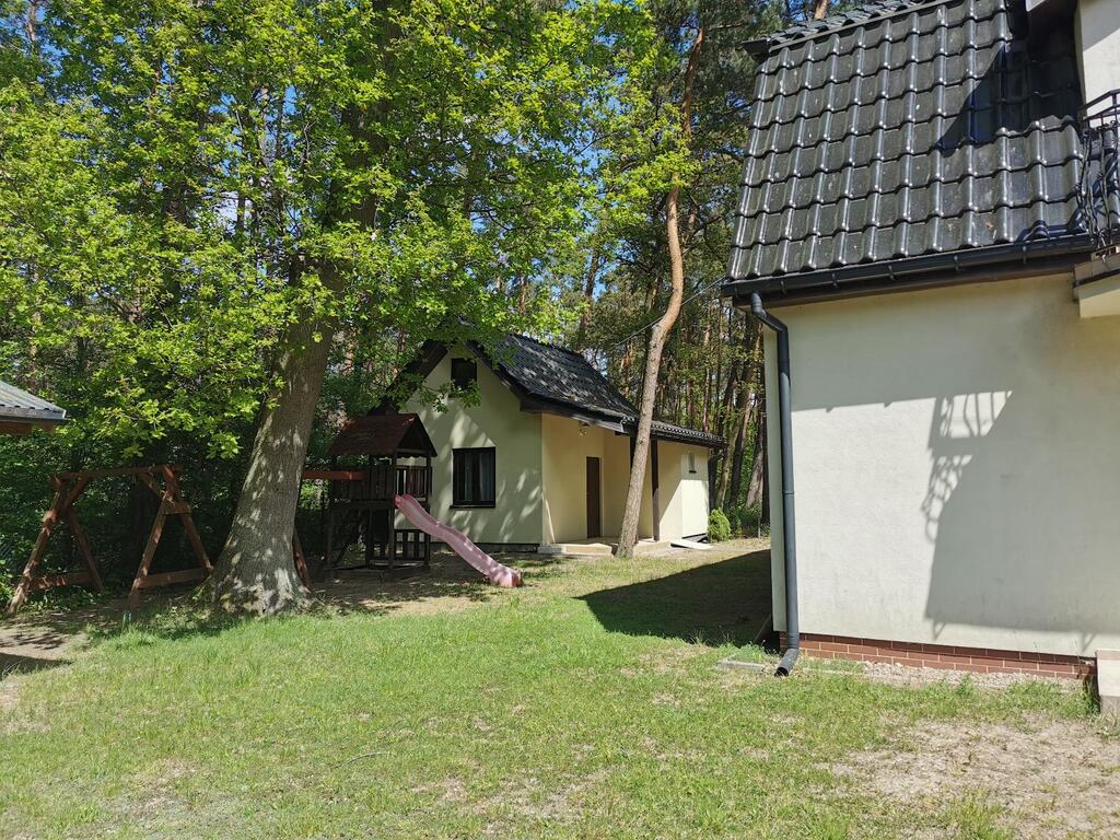 Na sprzedaż uroczy, przytulny pensjonat. (18)