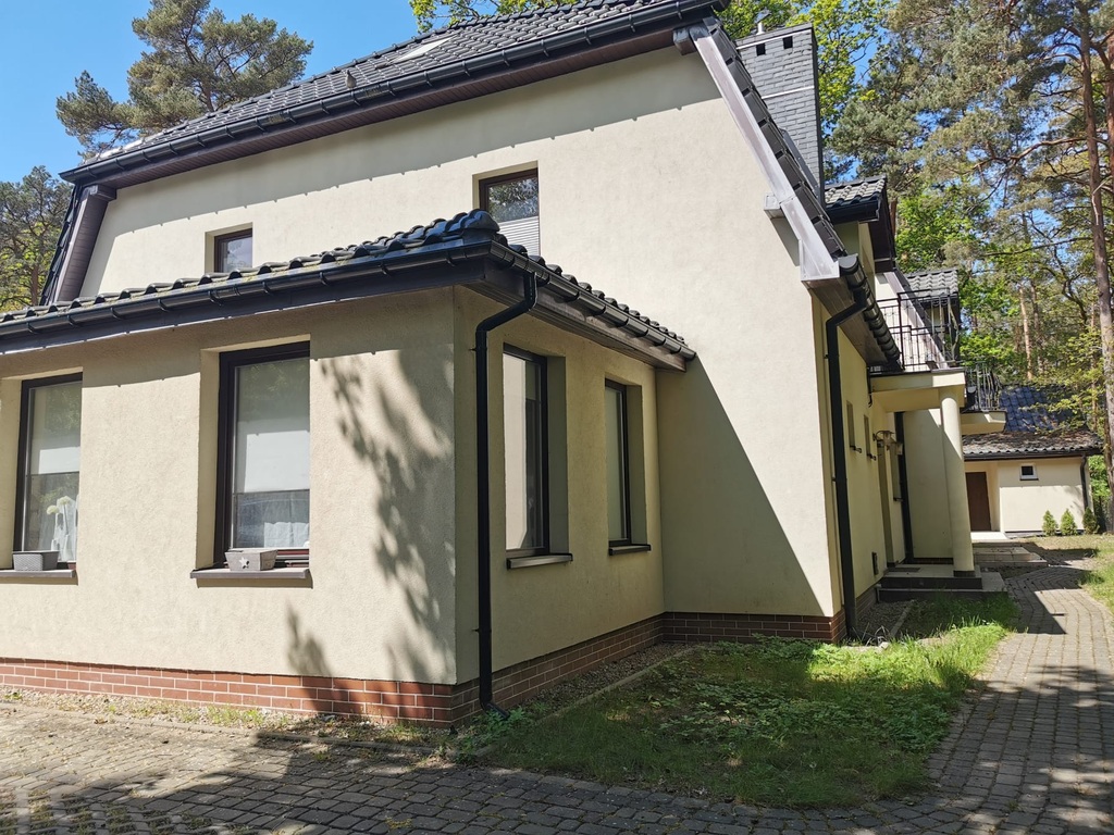 Na sprzedaż uroczy, przytulny pensjonat. (19)