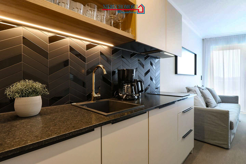 Dwupoziomowy apartament z widokiem na morze (12)