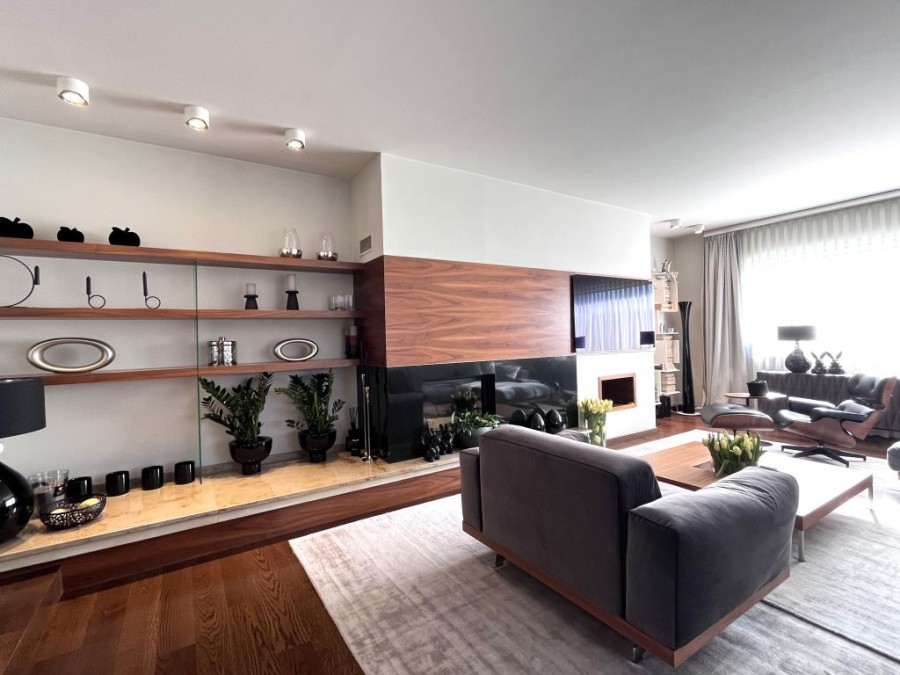 PIĘKNY DOM W MOTAŃCU (5)