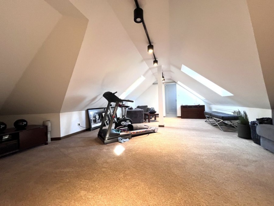 PIĘKNY DOM W MOTAŃCU (25)