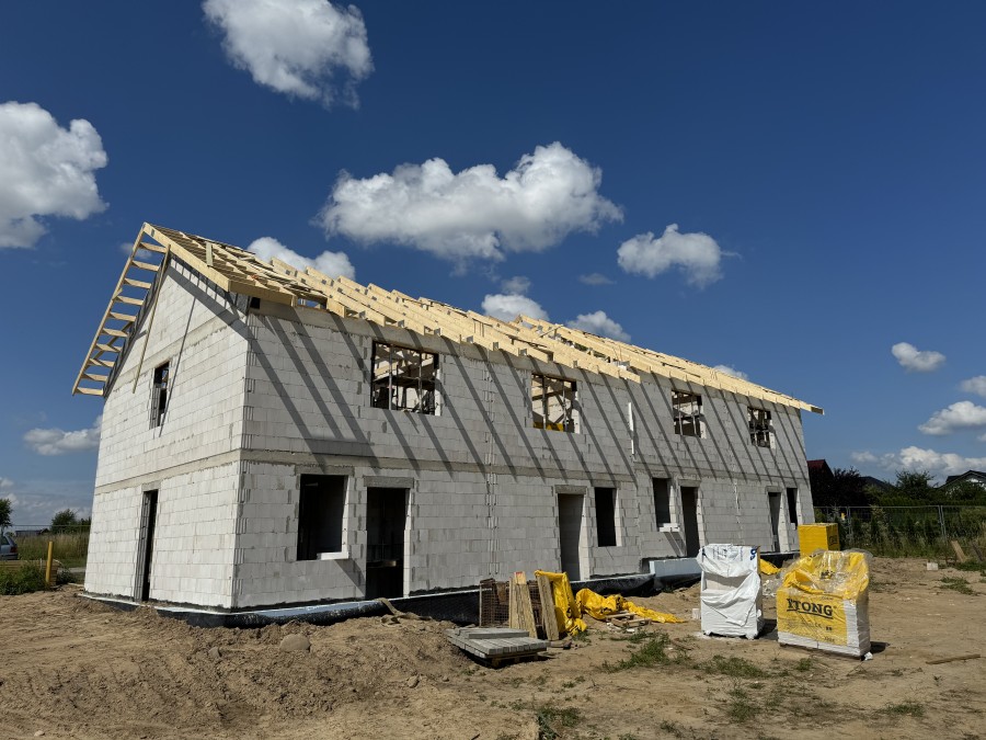 SEGMENT SKRAJNY OS. PYRZYCKIE (1)