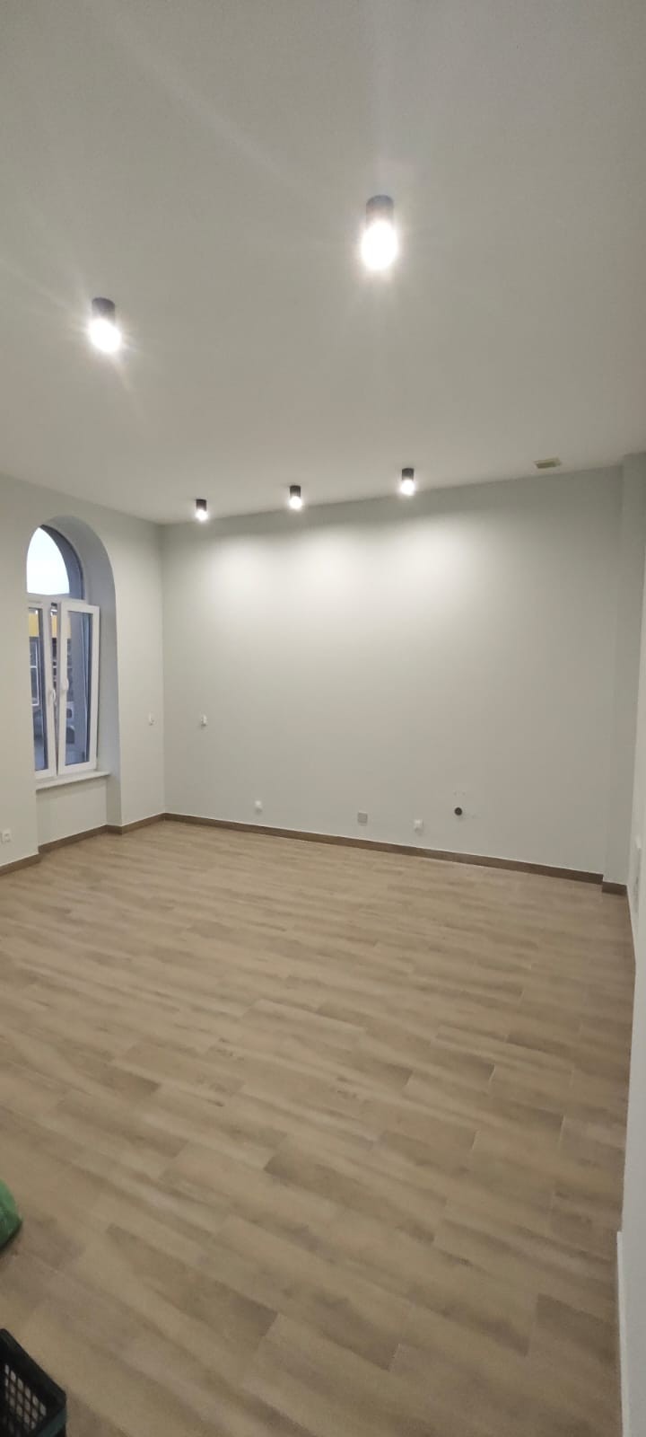 Nowy Lokal Przy Sądzie w Centrum (3)