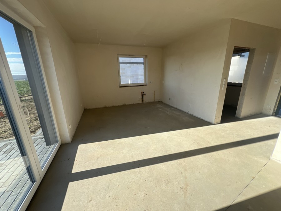 Dom z pompą ciepła, cena jak mieszkanie (5)