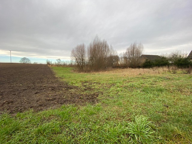 DZIAŁKA POD BUDOWĘ TANIO NA WSI. (2)