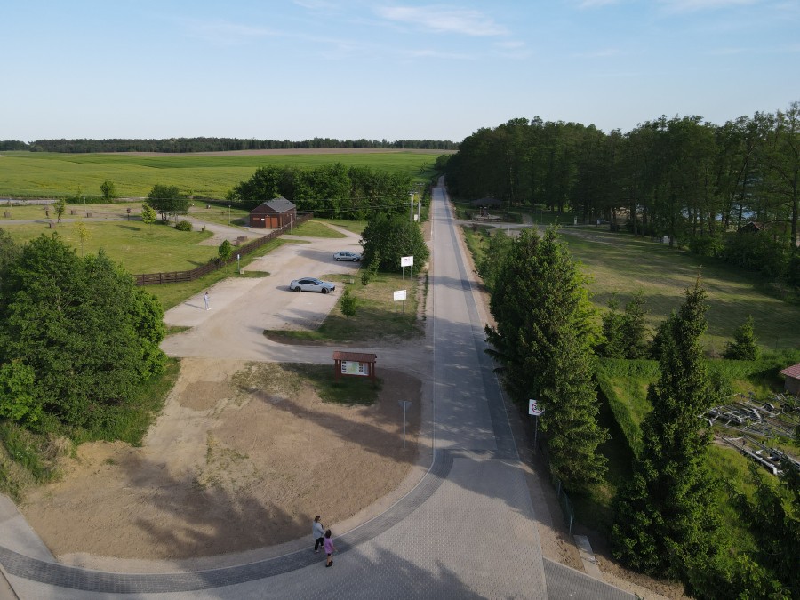 ATRAKCYJNE DZIAŁKI NAD JEZIOREM OSIEK (5)