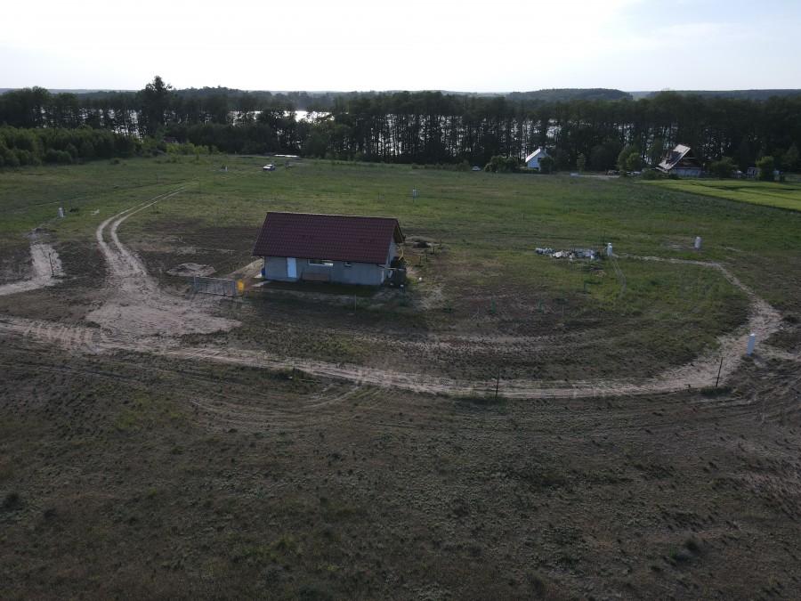 ATRAKCYJNE DZIAŁKI NAD JEZIOREM OSIEK (6)