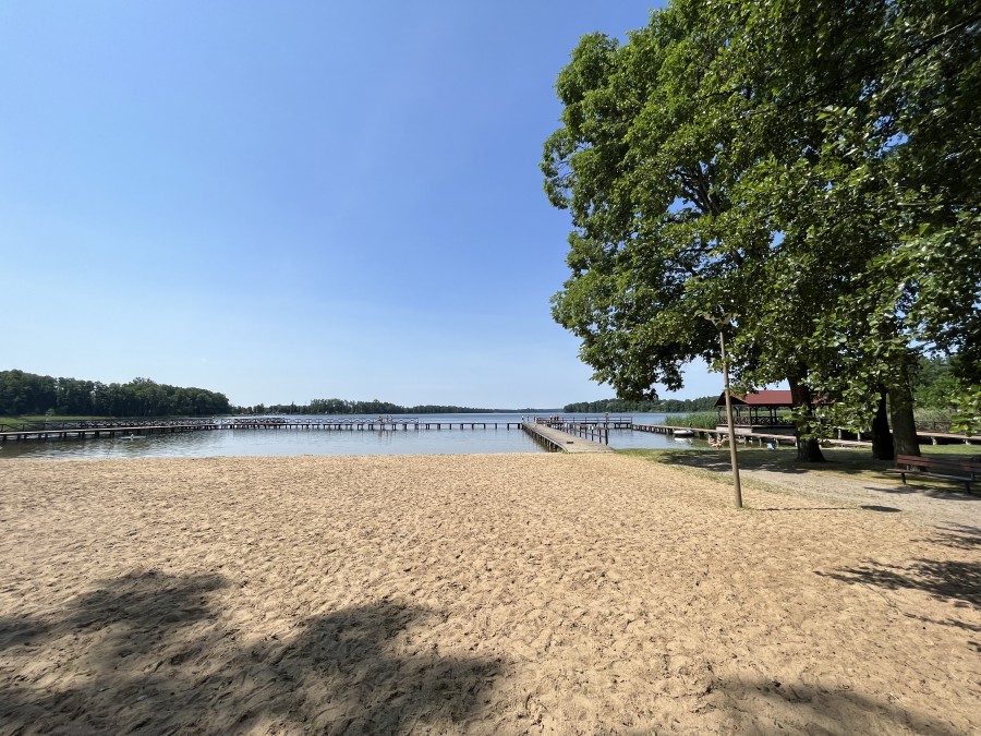 ATRAKCYJNE DZIAŁKI NAD JEZIOREM OSIEK (1)