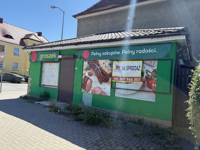 Lokal usługowo-handlowy os. Chopina. (1)