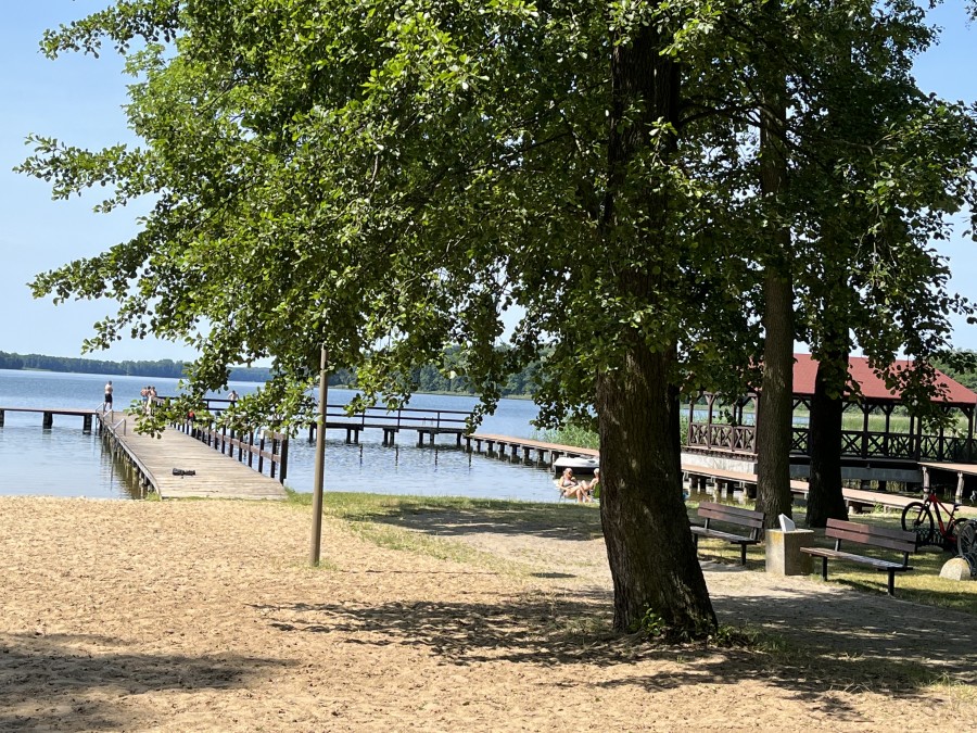 ATRAKCYJNE DZIAŁKI NAD JEZIOREM OSIEK (5)