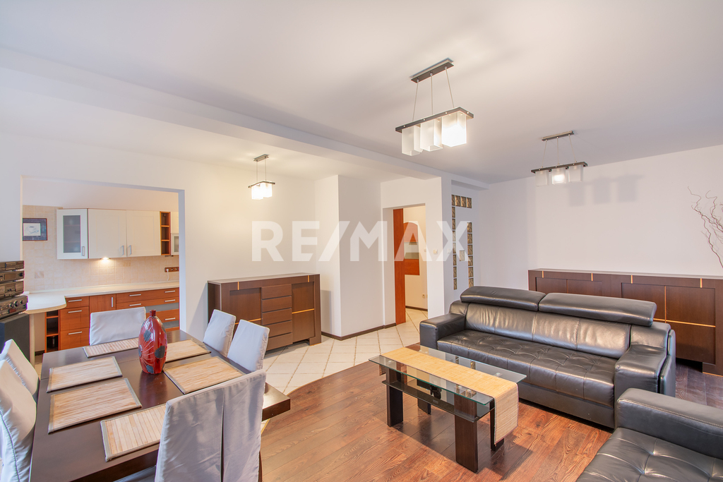 Dwupoziomowe mieszkanie w centrum Kołobrzegu/Zaple (1)