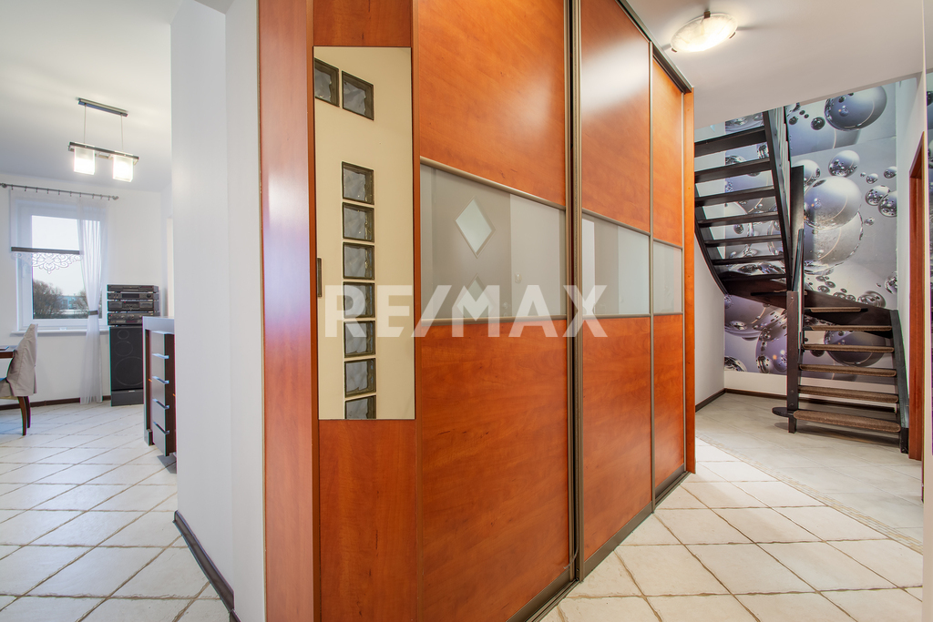 Dwupoziomowe mieszkanie w centrum Kołobrzegu/Zaple (8)