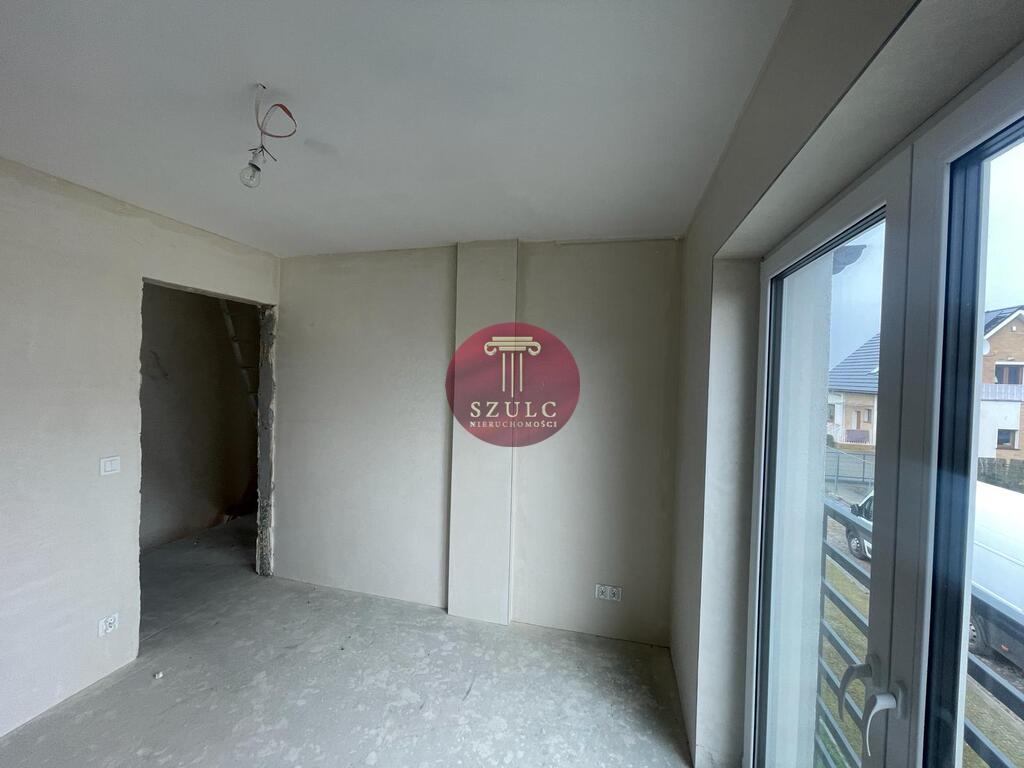 Segment w kameralnej okolicy z ogródkiem (7)