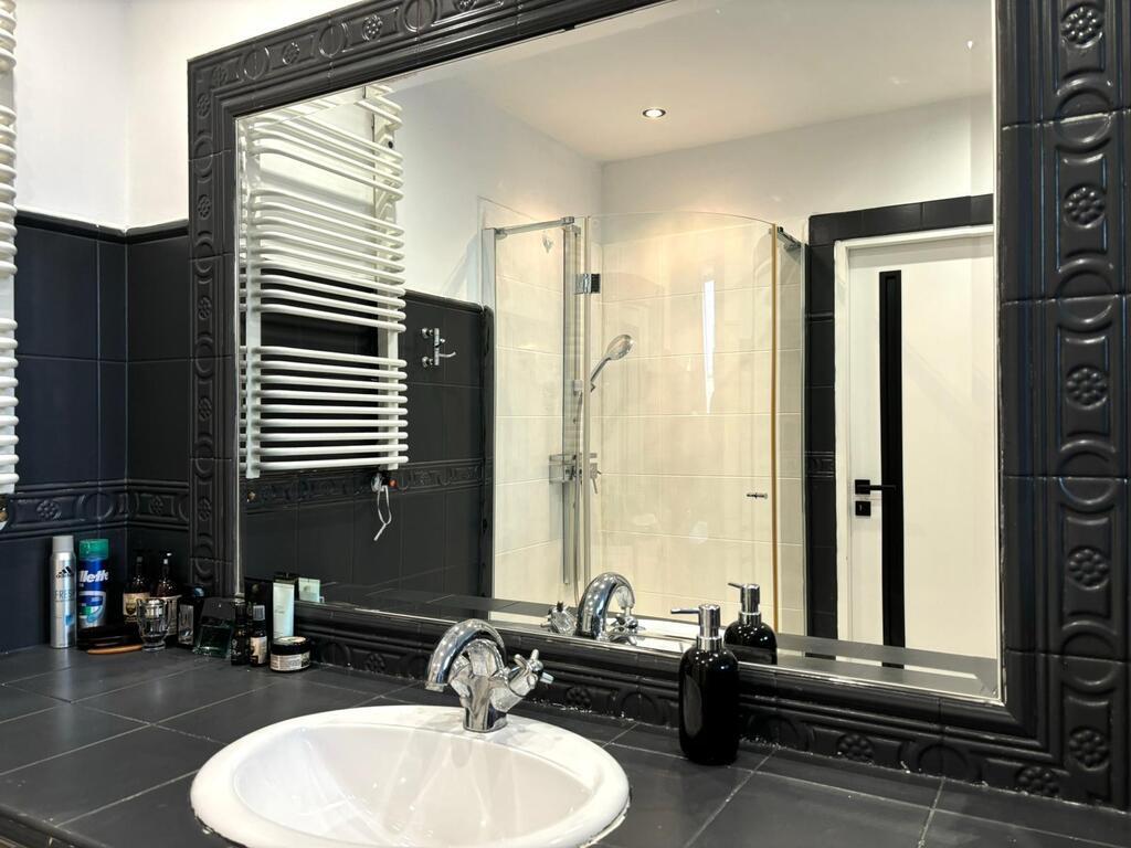 PRZESTRONNE MIESZKANIE DWUPOZIOMOWE, 104 m2 (3)