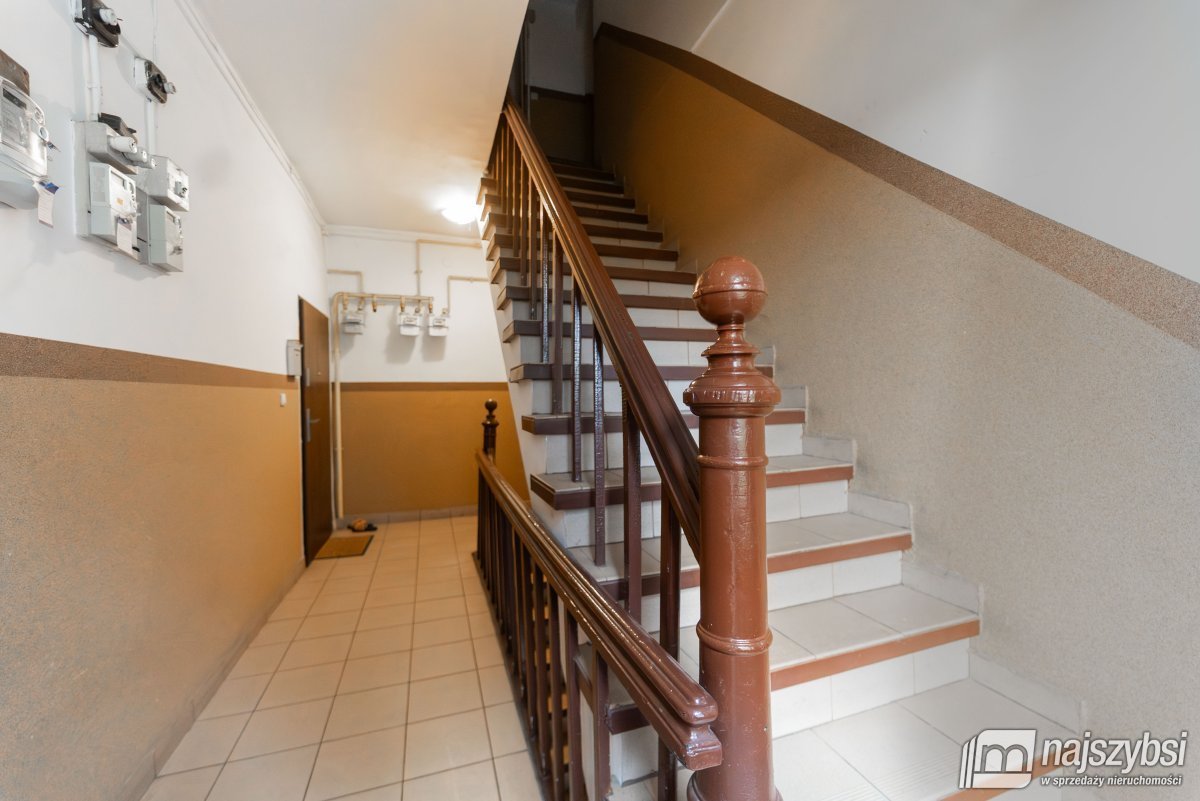 Goleniów- 4 pokojowe mieszkanie  78m2 (24)