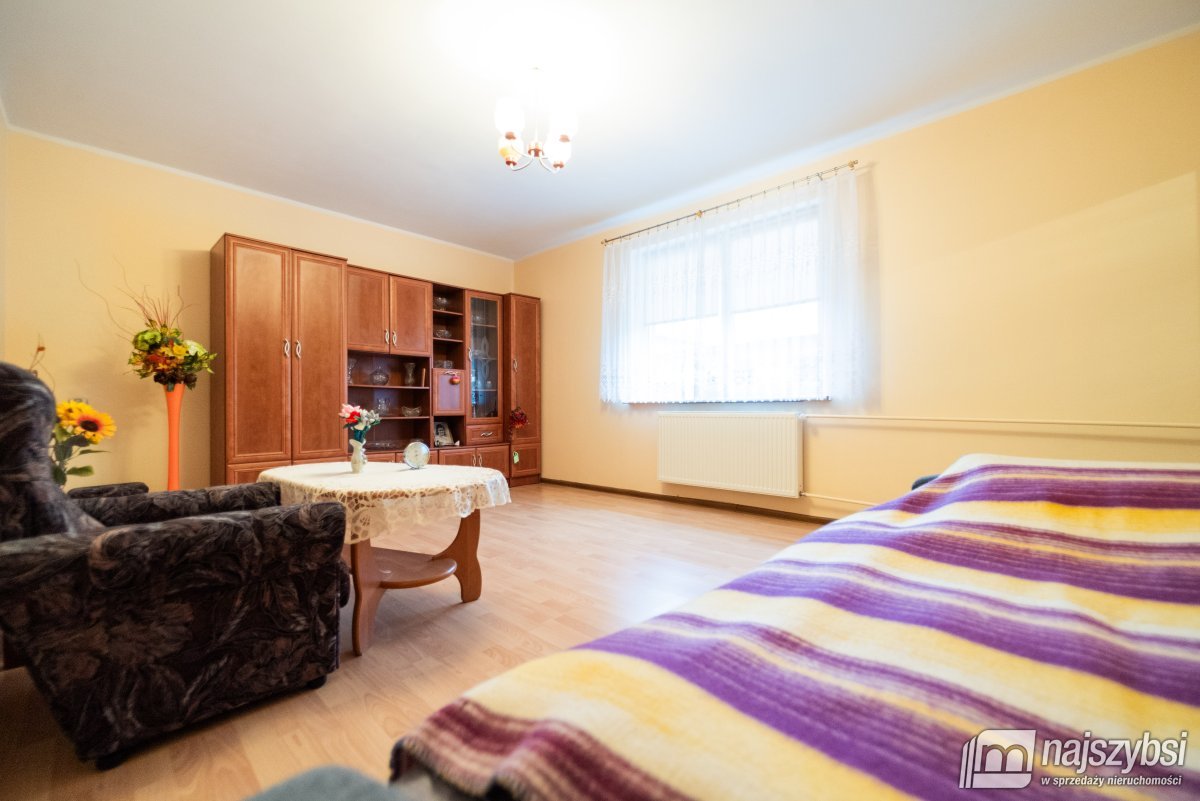 Orzesze - gospodarstwo rolne na skraju wsi (16)