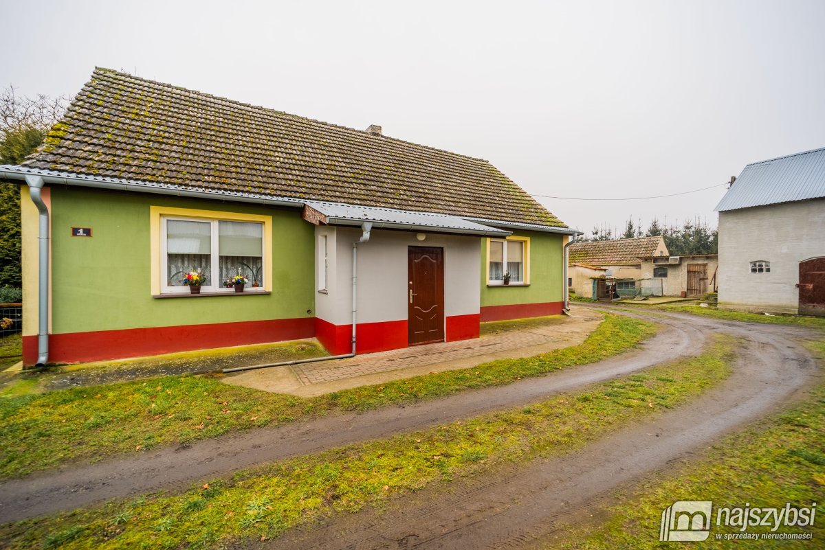 Orzesze - gospodarstwo rolne na skraju wsi (18)