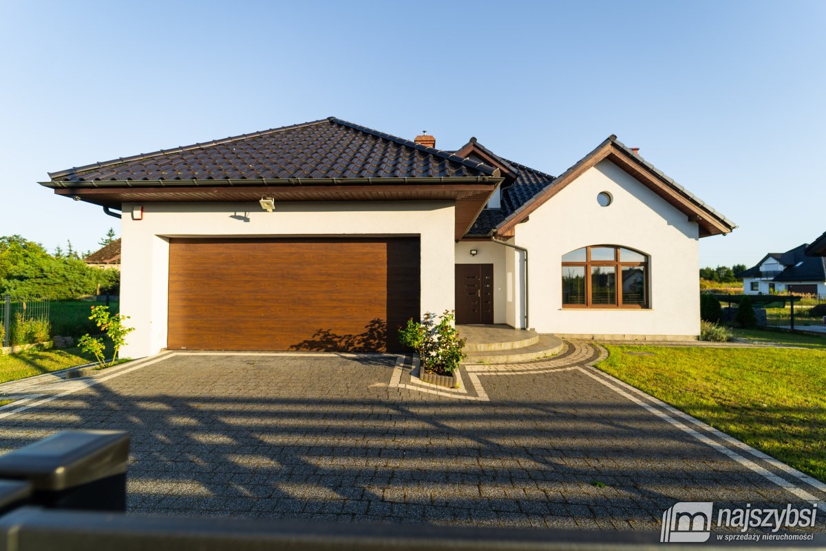 Nowogard- nowoczesny/inteligentny dom z 2020 r. (7)