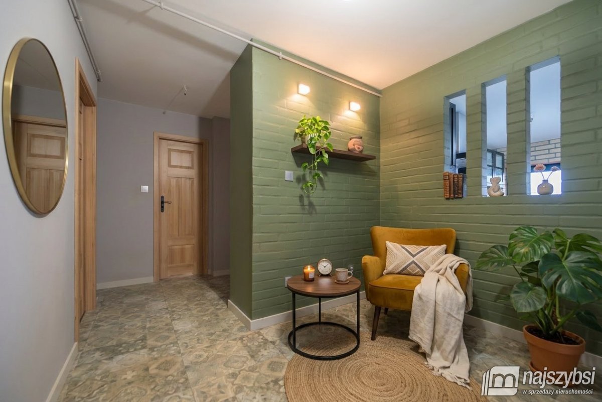 Goleniów - mieszkanie w centrum, adaptacja 2000r. (32)