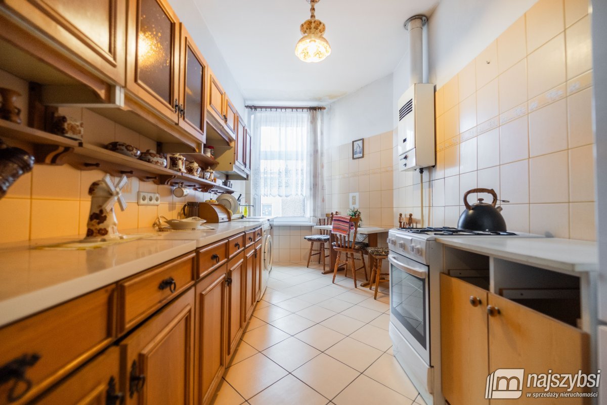 Szczecin – Przestronne mieszkanie w kamienicy (18)